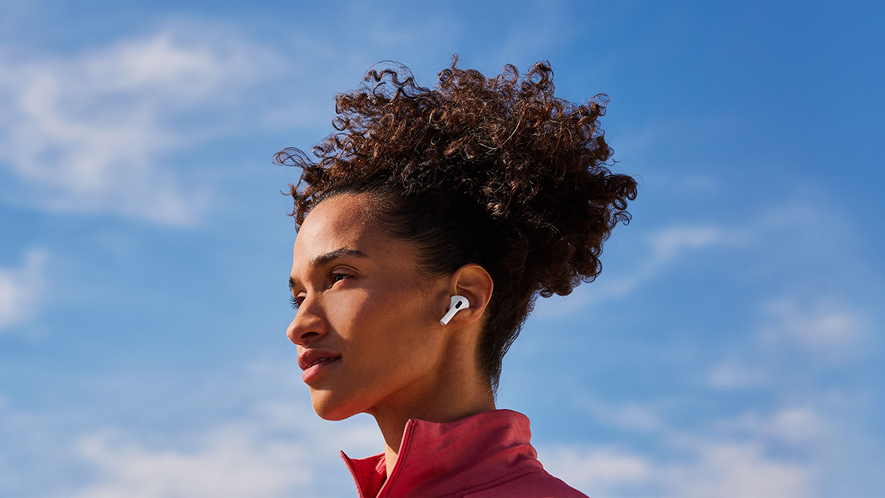 Analyst says next-gen Apple AirPods could feature camera modules