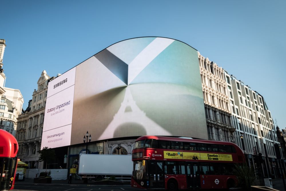 Samsung launches a global billboard campaign for Galaxy Unpacked July 2024