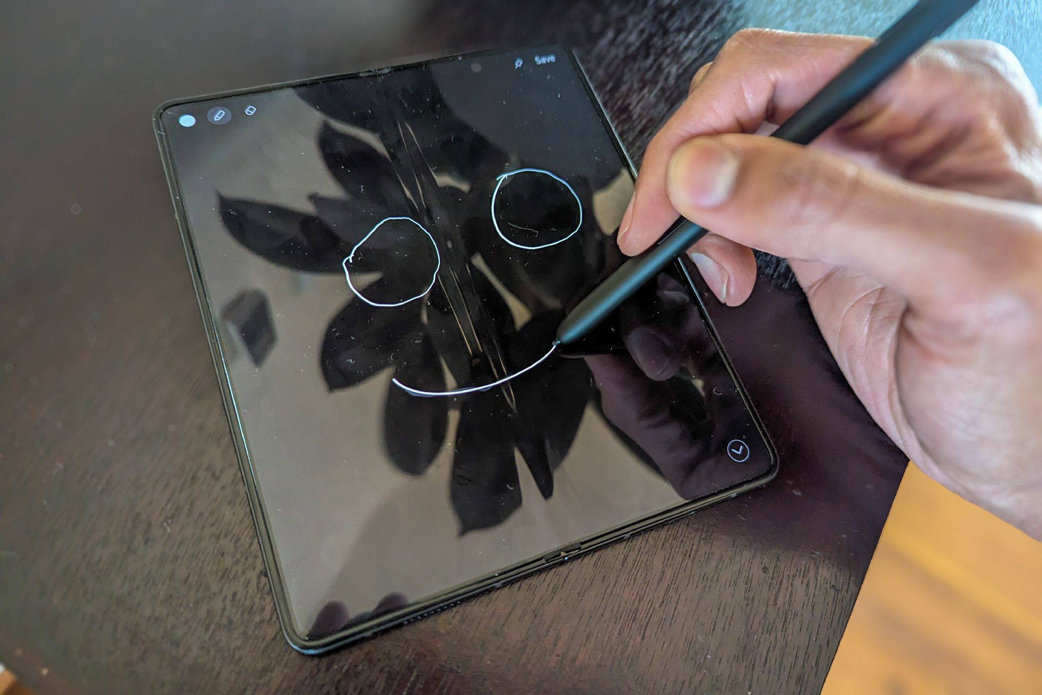 10 Reasons Why I Love Having a Stylus for My Android Phone