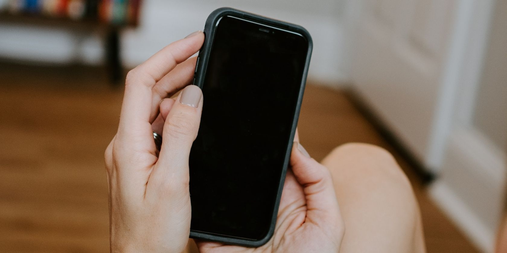 7 Ways to Fix an iPhone Stuck on the Apple Logo