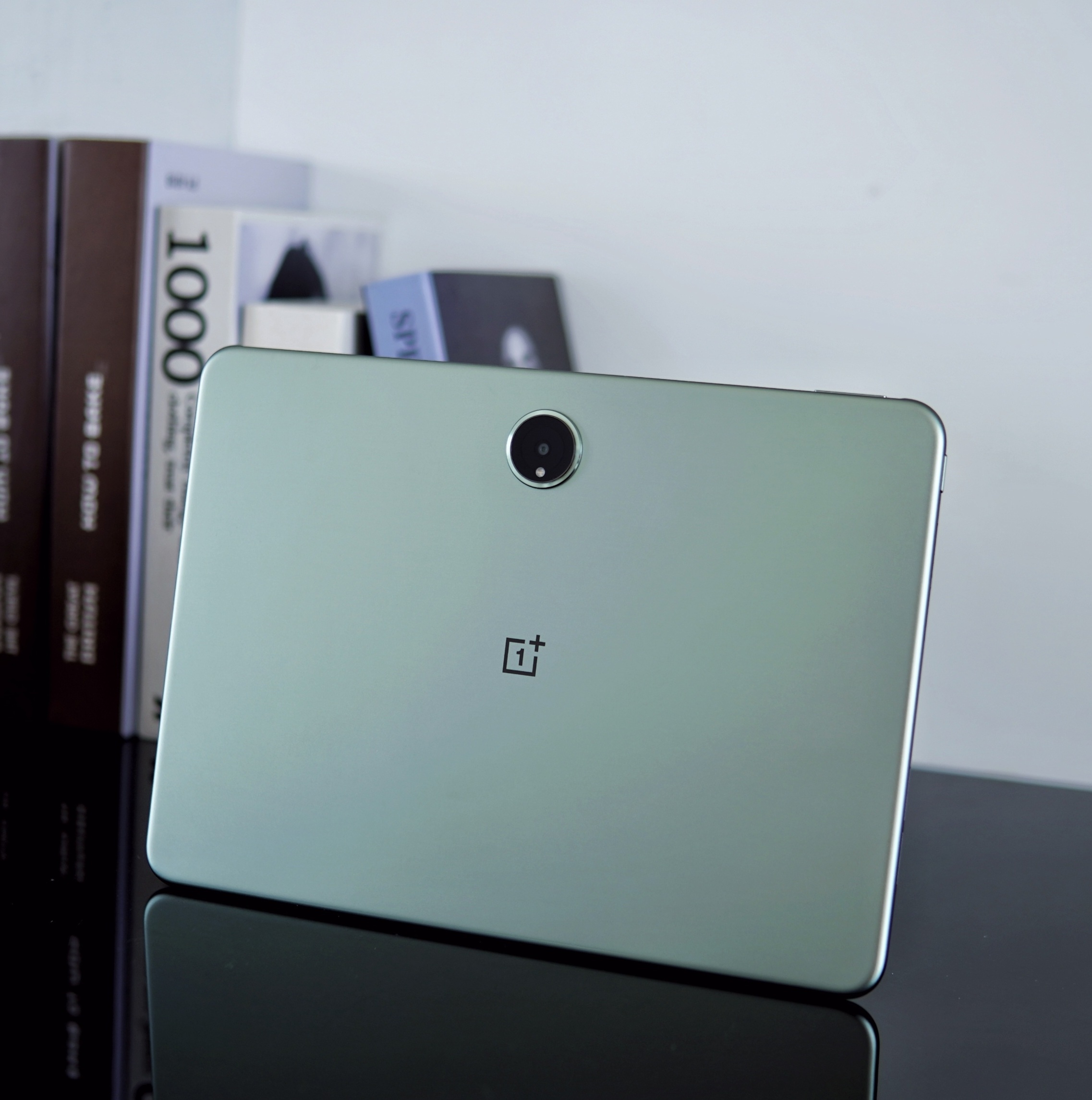 OnePlus Pad Pro live images leak extensively ahead of launch