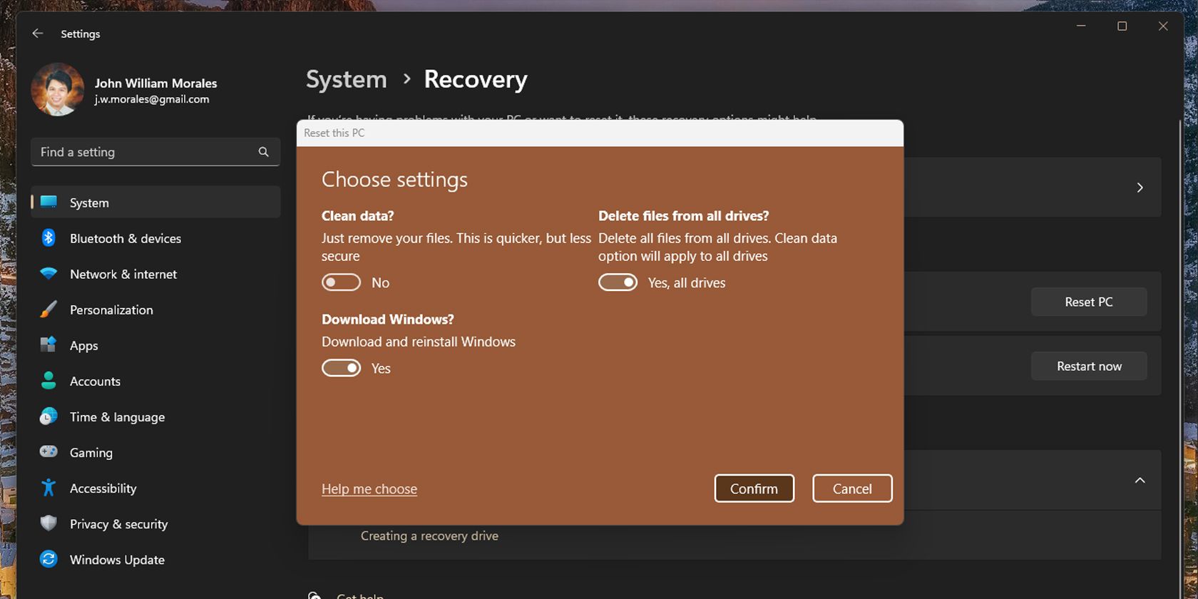 How to Quickly Remove Bloatware From Windows 11