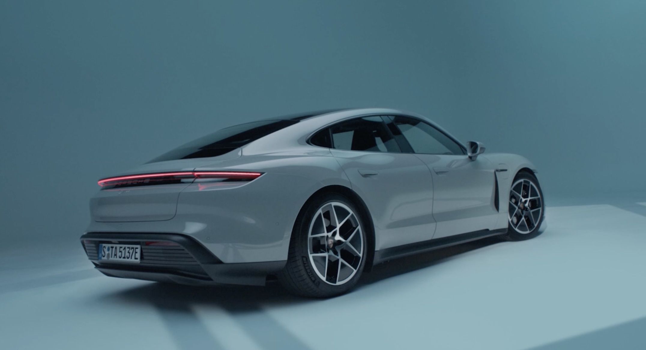 Porsche will pay ,500 towards a new Taycan to steal customers away from Tesla, Lucid, and other competing EV brands