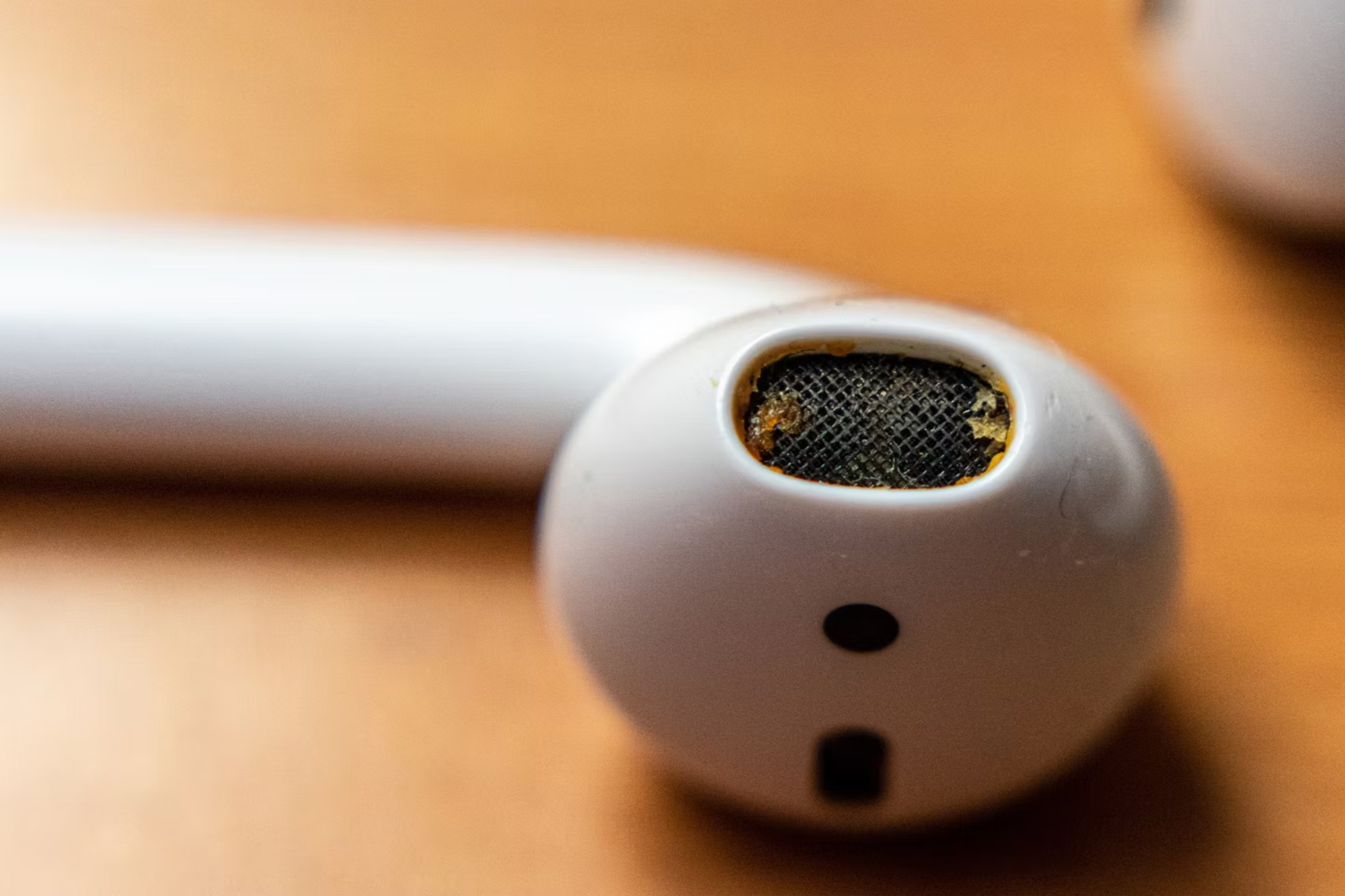 Here\'s How to Fix AirPods That Are Too Quiet