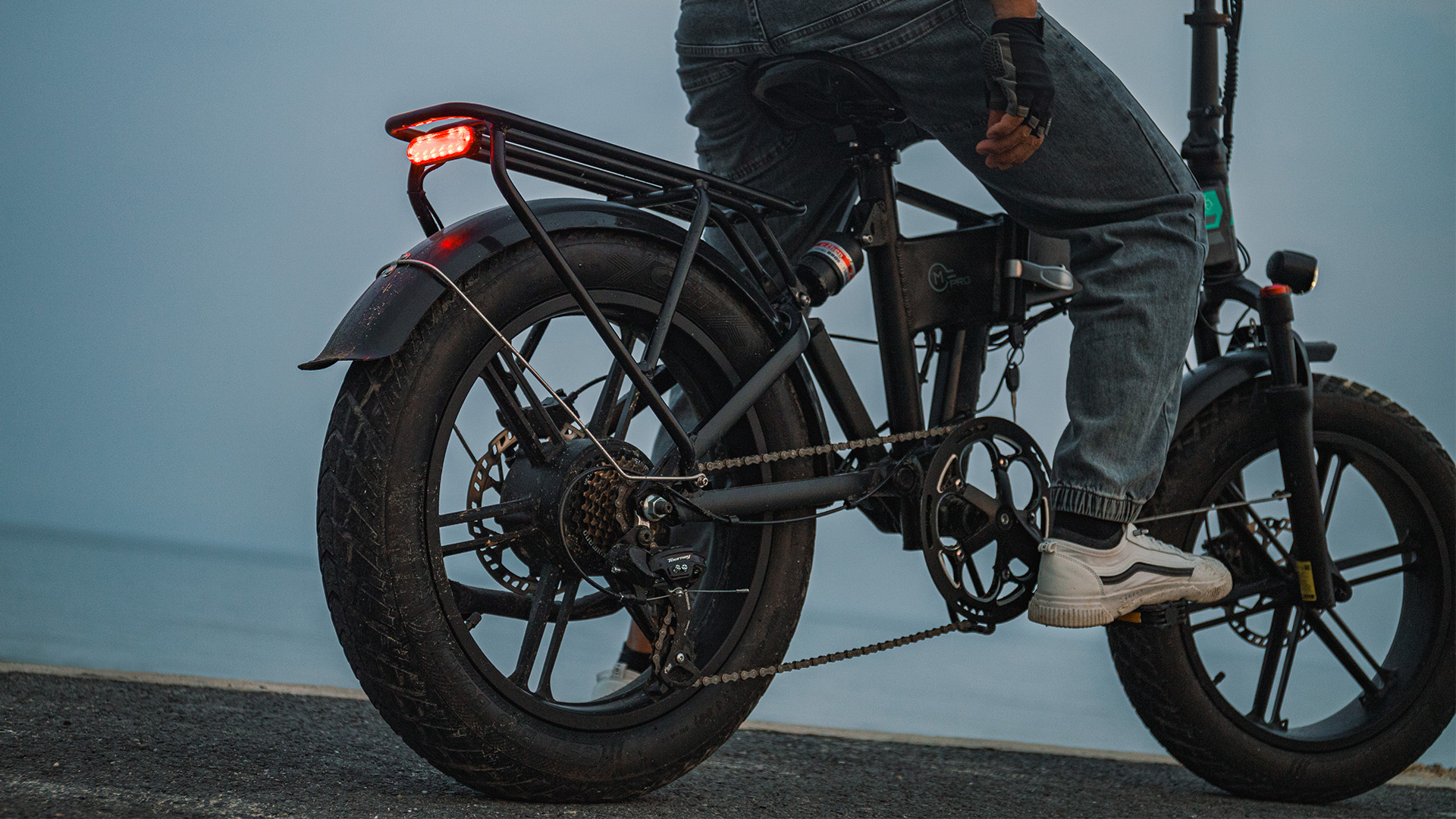 Fiido M1 Pro (2024) debuts as affordable fat-tire e-bike with strategic updates