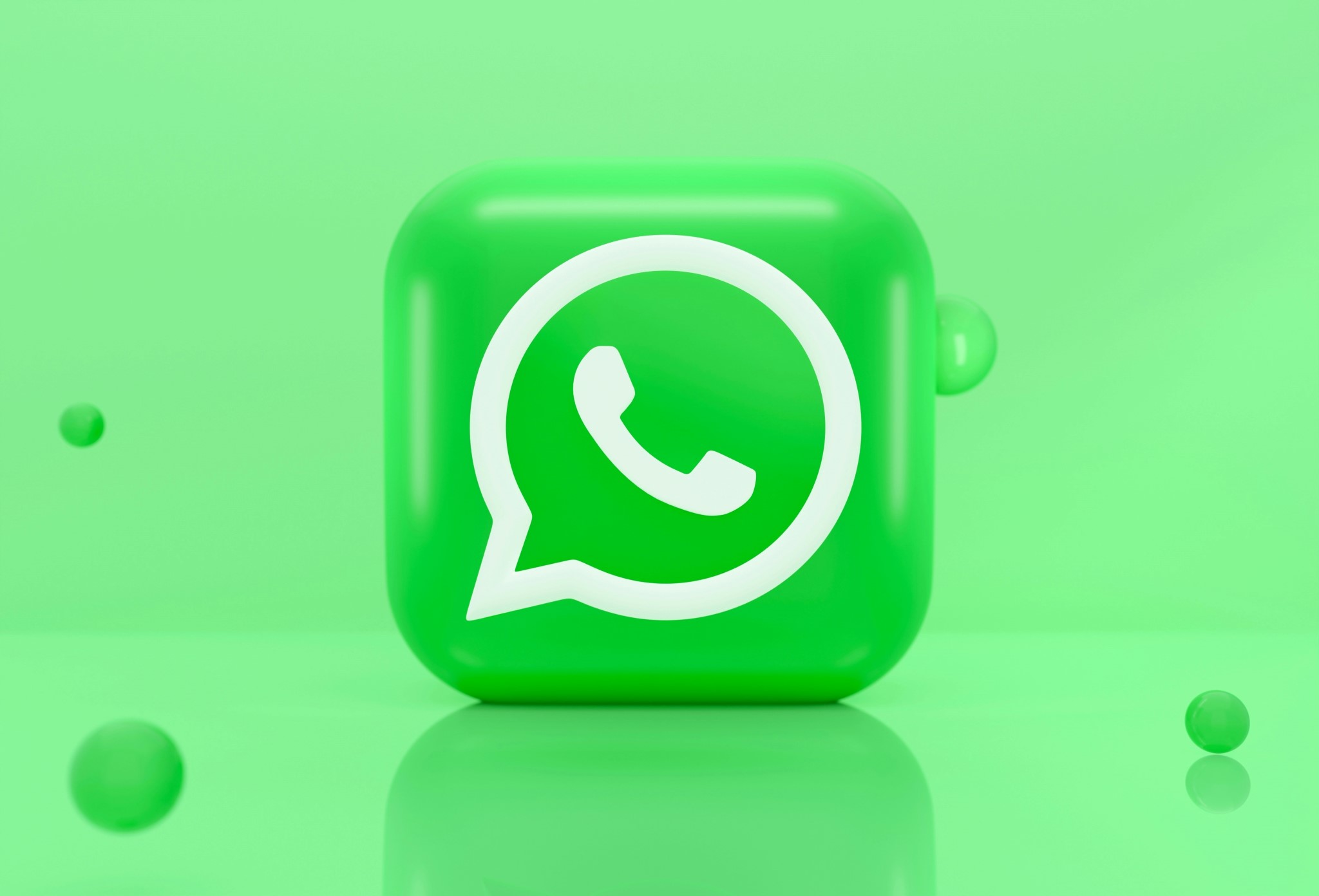 WhatsApp finally releases the video message reply feature for beta users