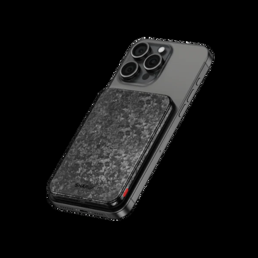 Sharge launches new CarbonMag carbon fiber power banks with discount