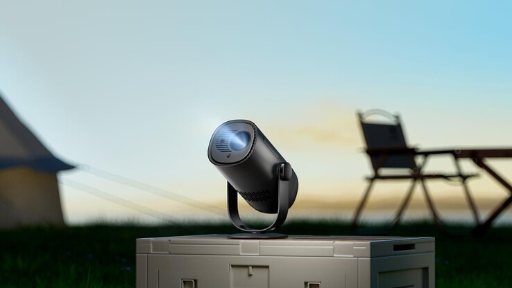 Dangbei Freedo projector with P3 support ensures movie nights in the open air thanks to tripod and internal battery