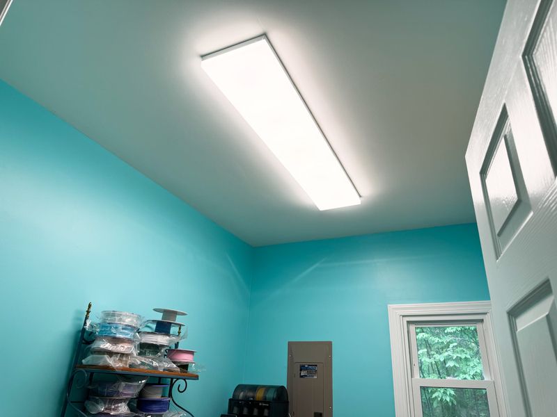 Review: Nanoleaf\'s Skylight Adds Modular Smart Lighting to Your Ceiling