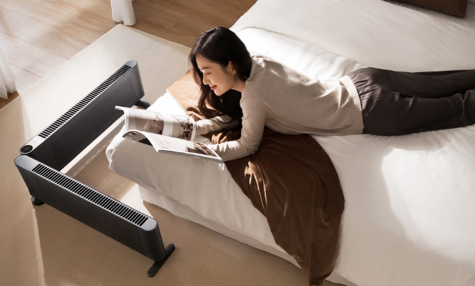 Xiaomi reveals new folding smart graphene baseboard heater with HyperOS