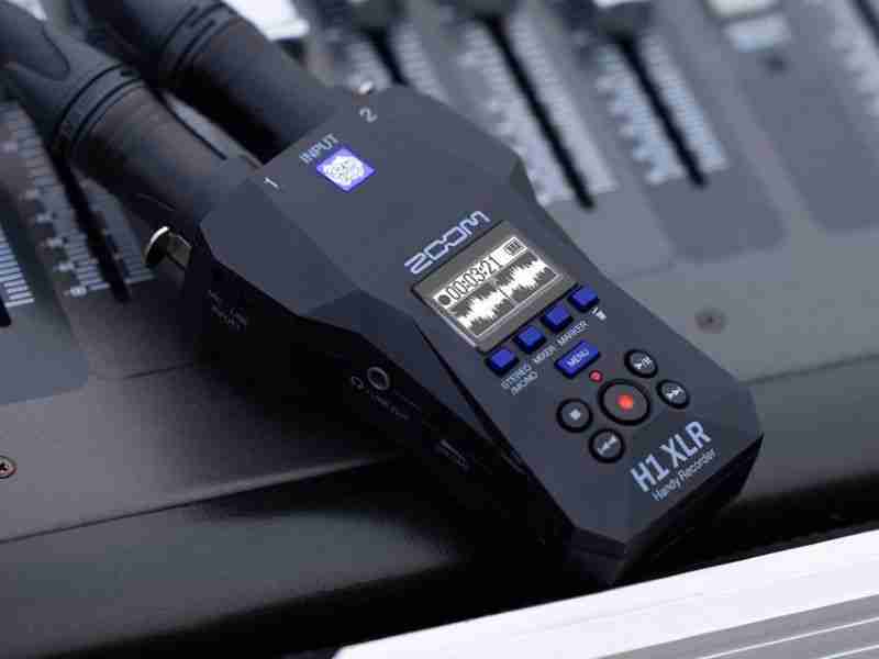 Zoom unveils H1 XLR portable sound recorder capable of clip-free recordings using 32-bit float audio and dual A/D converter circuits