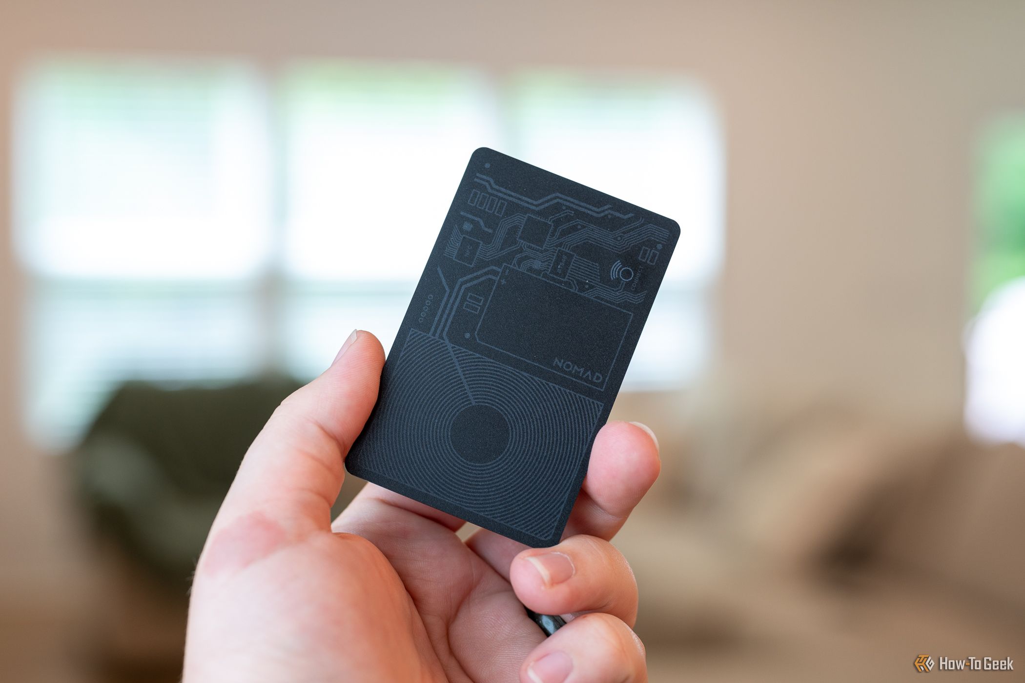 Nomad Tracking Card Review: An AirTag for Your Wallet