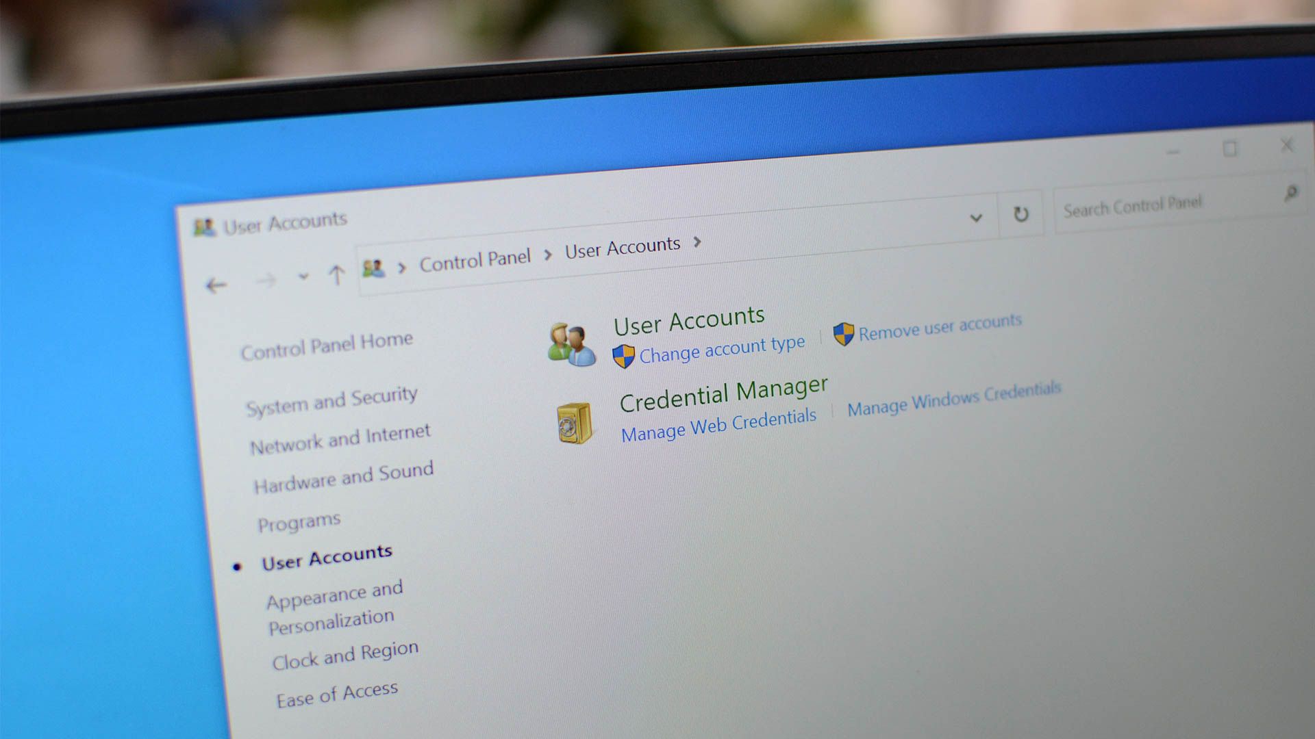 7 Windows Settings You Should Always Keep Enabled (and Why)