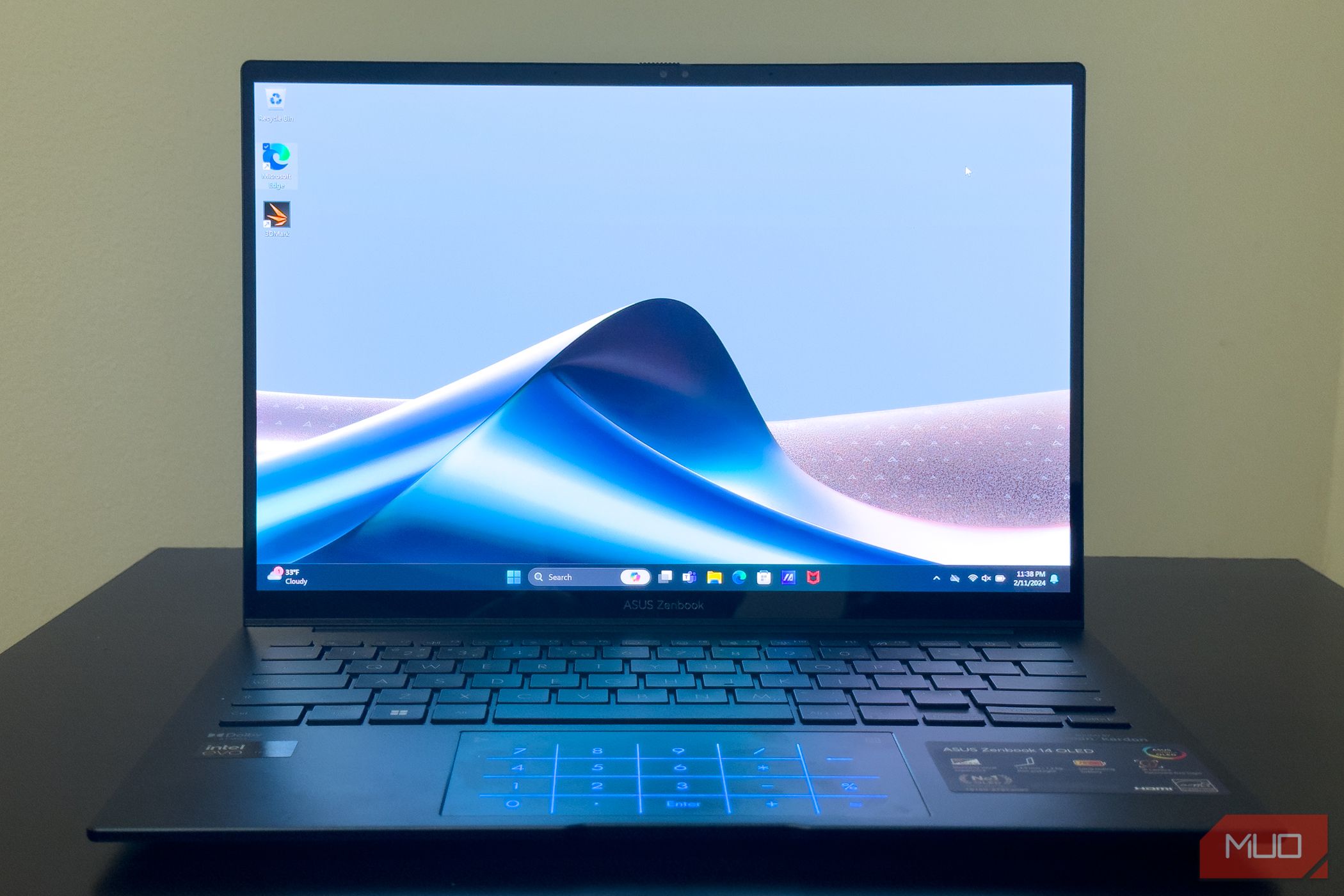 ASUS Zenbook 14 OLED (UX3405) Review: Is This the MacBook of Windows?