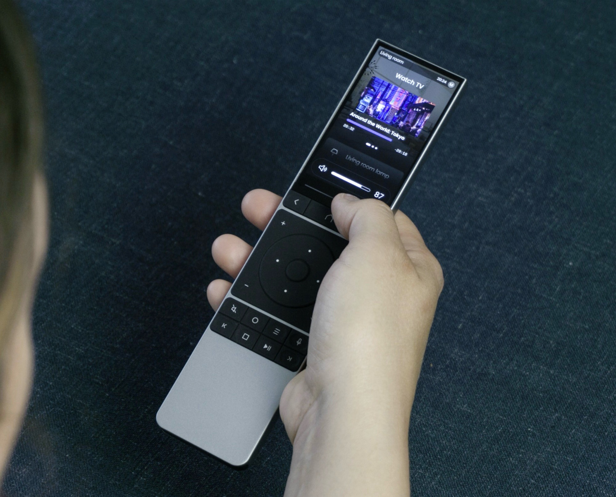 Remote 3 universal remote control comes with touchscreen, but without subscription or server obligation