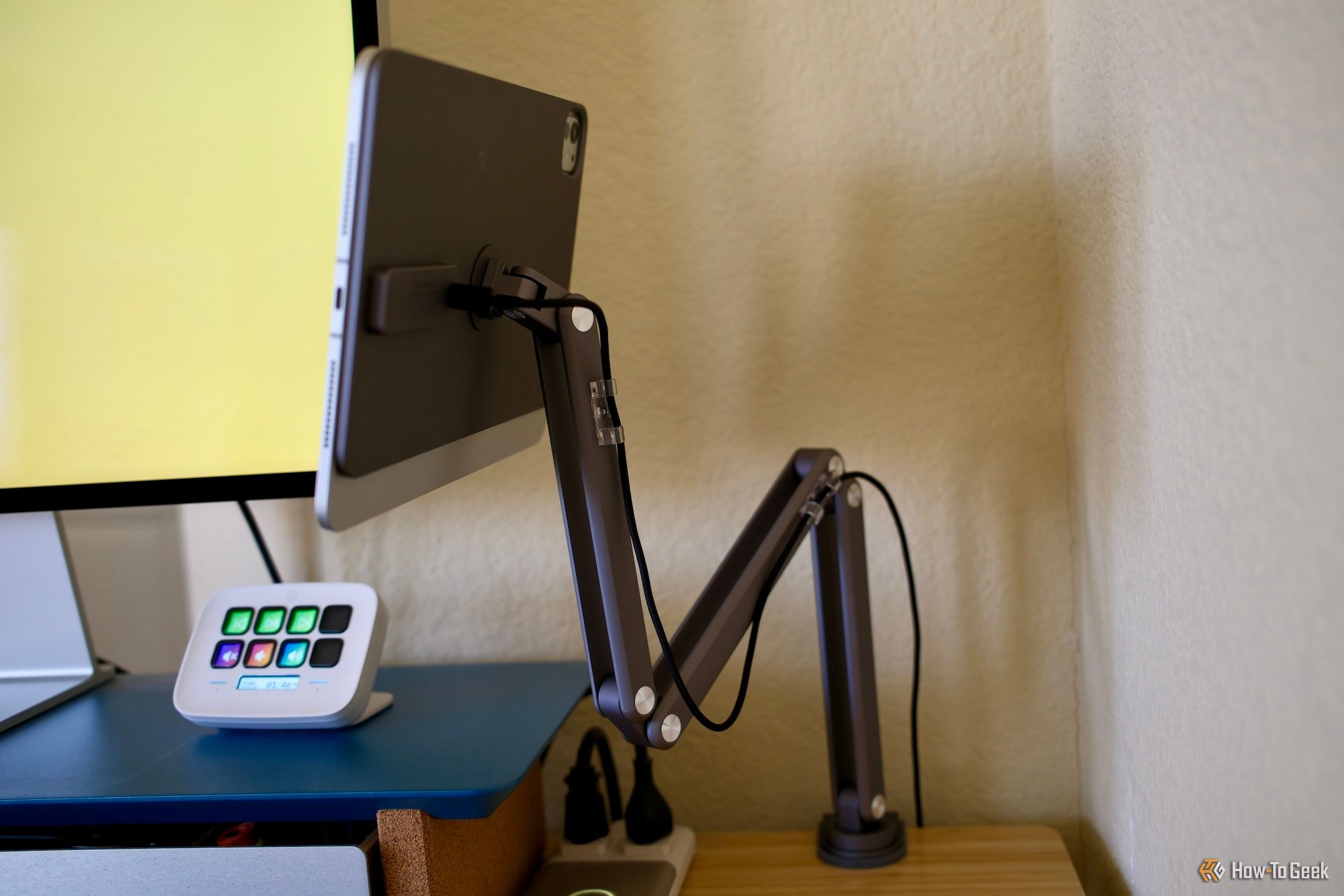 Kuxiu X36 Pro Max iPad Stand Review: The Best Free-Floating iPad Stand