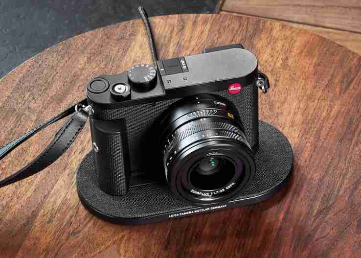 Leica Q3 full-frame compact camera to receive APO-Summicron lens with longer focal length